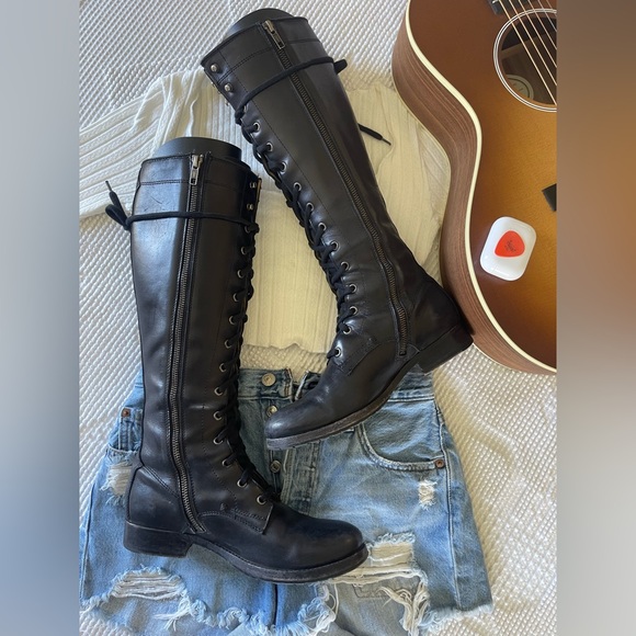 FRYE | Melissa Lace Up Boots - Picture 7 of 8